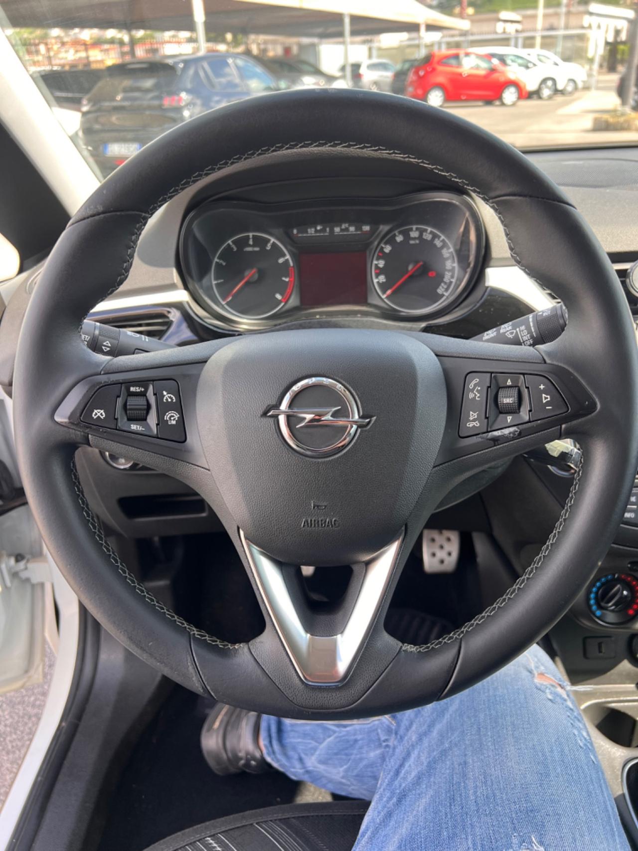 Opel Corsa 1.4 90CV GPL Tech 5 porte b-Color