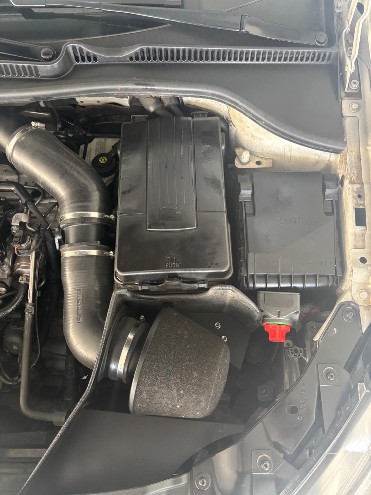 Volkswagen Golf GTI Golf 2.0 TSI DSG 3p. GTI
