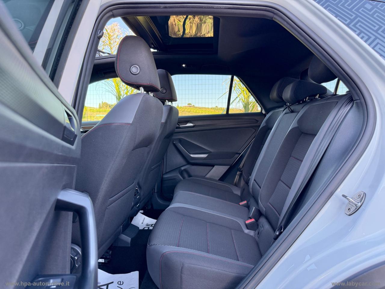 VOLKSWAGEN T-Roc 1.5 TSI 150CV SPORT LED NAVI TETTO RETROCAMERA