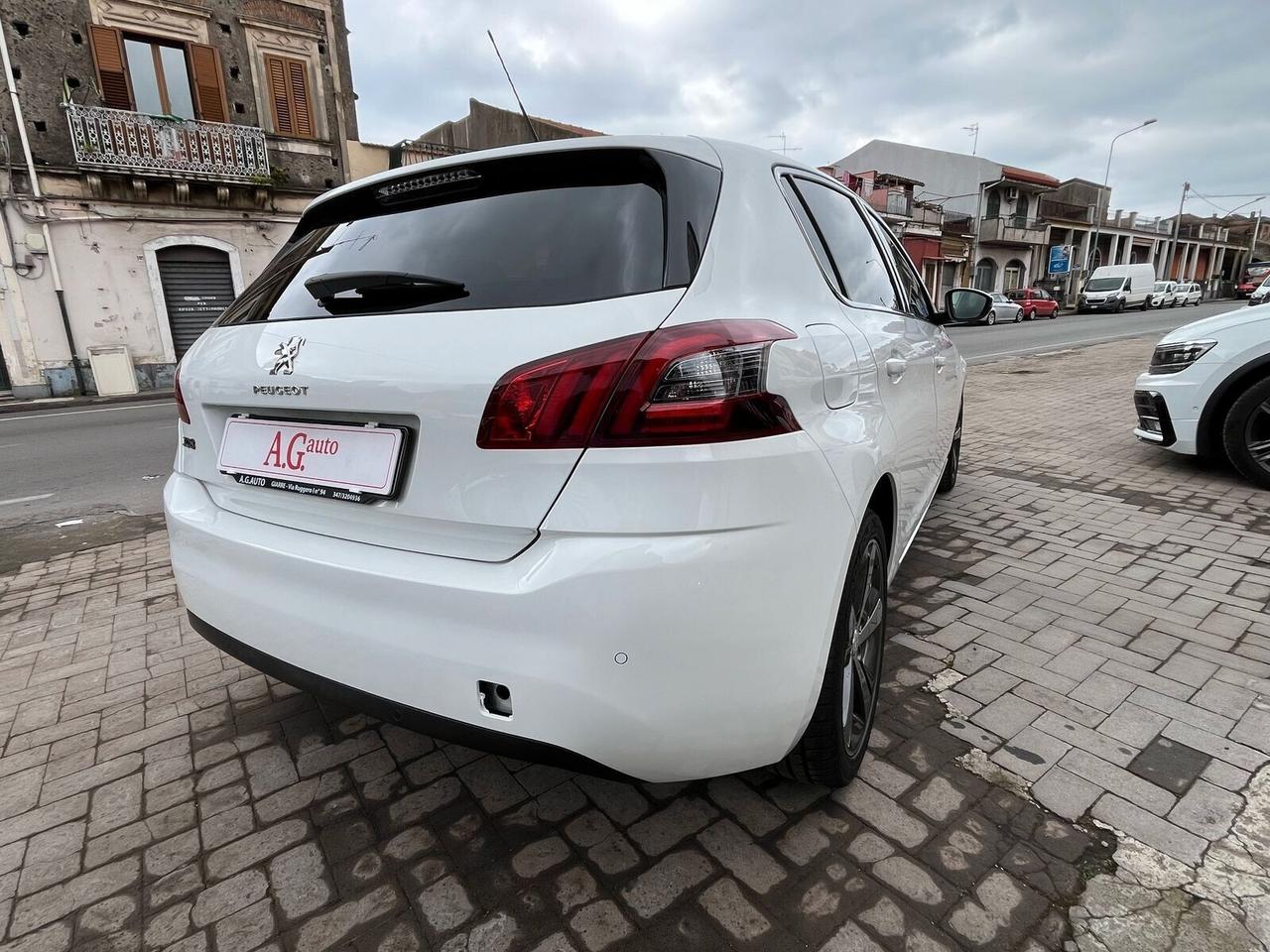 Peugeot 308 BlueHDi 130 S&S EAT8 Allure