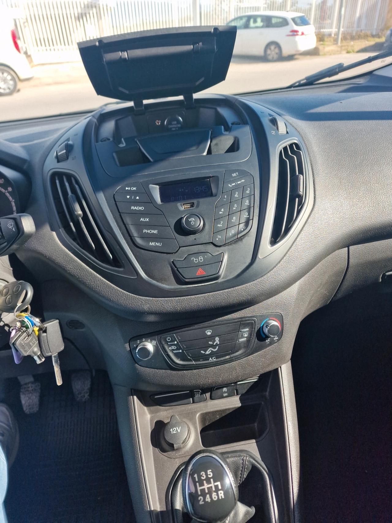 Ford Transit Courier 1.5 TDCi 2022