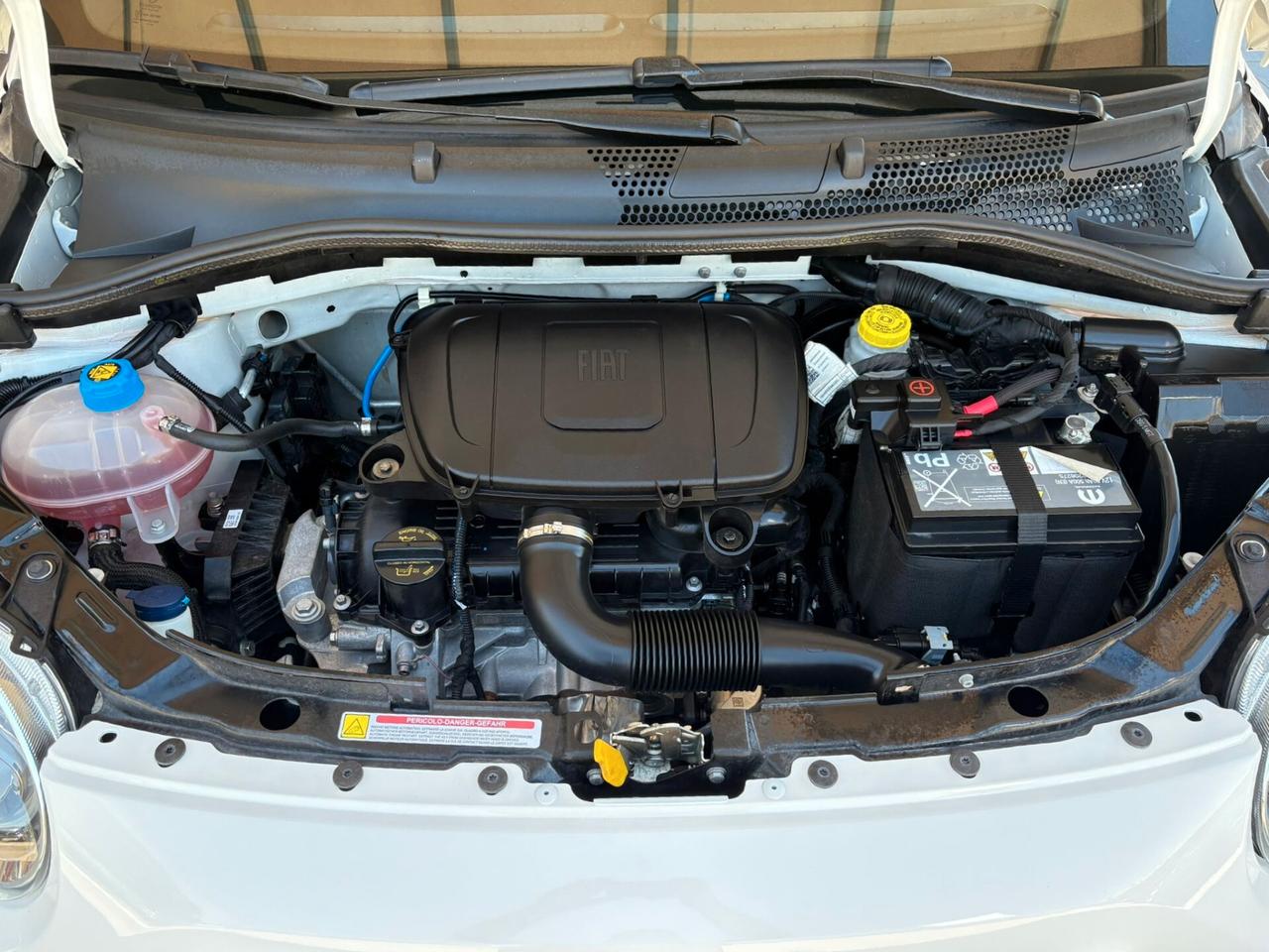 Fiat 500 1.0 Hybrid Lounge con Navi