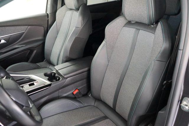 PEUGEOT 5008 BlueHDi 130 S&S EAT8 Allure Pack 7 Posti