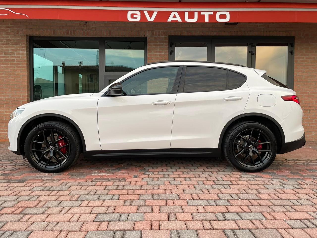 Alfa Romeo Stelvio 2.2 Turbodiesel 210 CV AT8 Q4 B-Tech