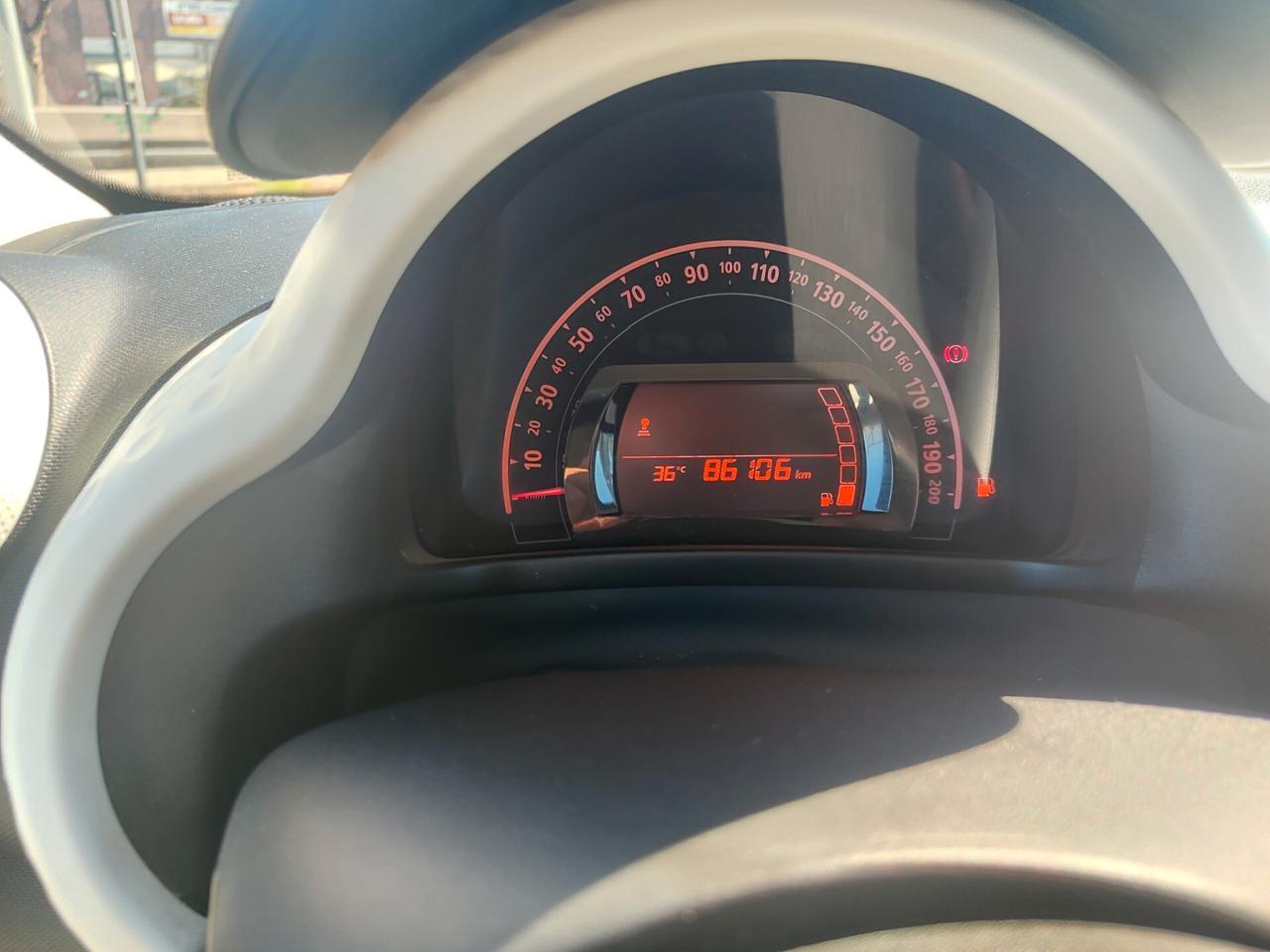 Renault Twingo SCe EDC Duel