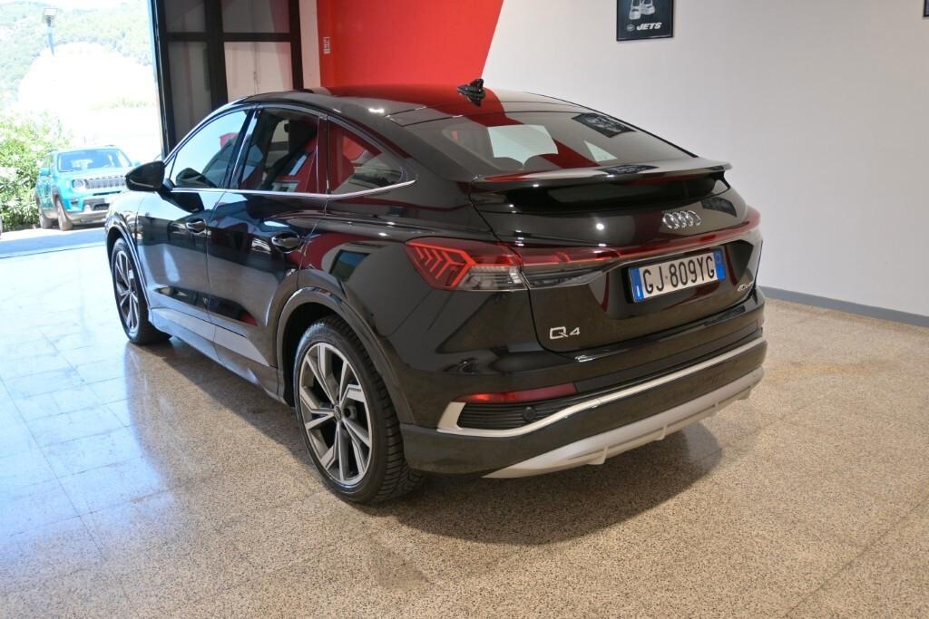 AUDI Q4 SPORTBACK 40 E-TRON 204CV AUTOMATIC S-LINE EDITION ( FARI LED - VIRTUAL COCKPIT - ADAPTIVE CRUISE - AMBIENT LIGHTS - NAVI - MIRROR - PDC - TELECAMERA POST. - CERCHI 20 )