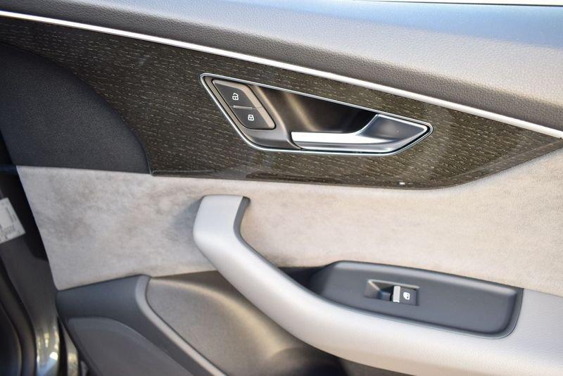 Audi Q8 50 TDI 286 CV SPORT quattro tiptronic S LINE IVA ESPOSTA