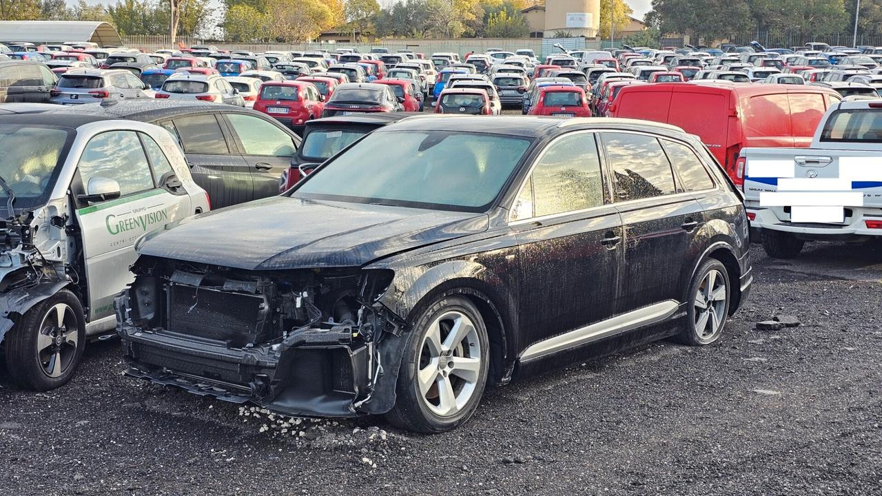 DA FURTO PARZIALE Audi Q7 45 TDI S LINE