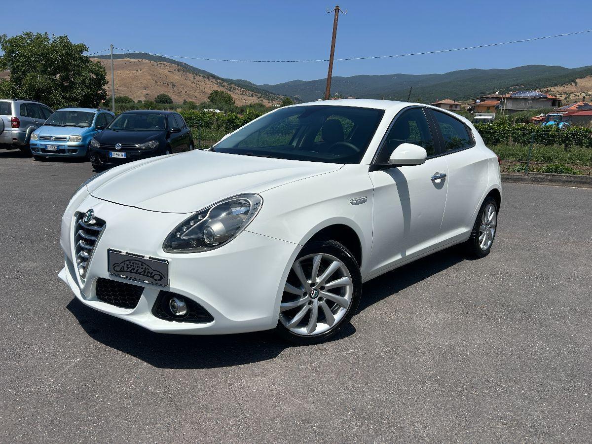 ALFA ROMEO - Giulietta - 1.6 JTDm-2 105 CV Distinctive