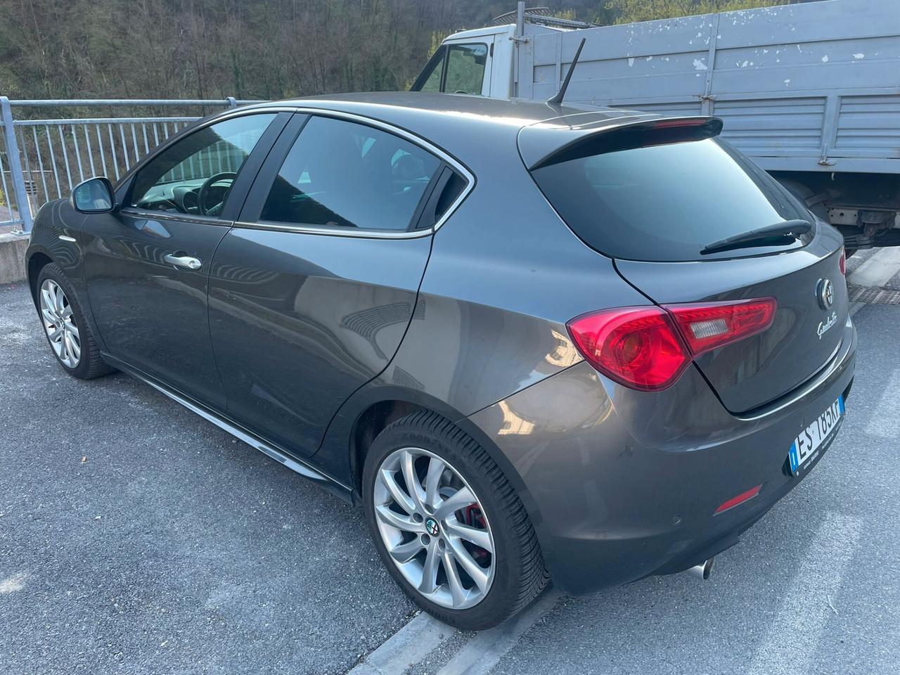 Alfa Romeo Giulietta 2.0 JTDm-2 170 CV TCT Exclusive