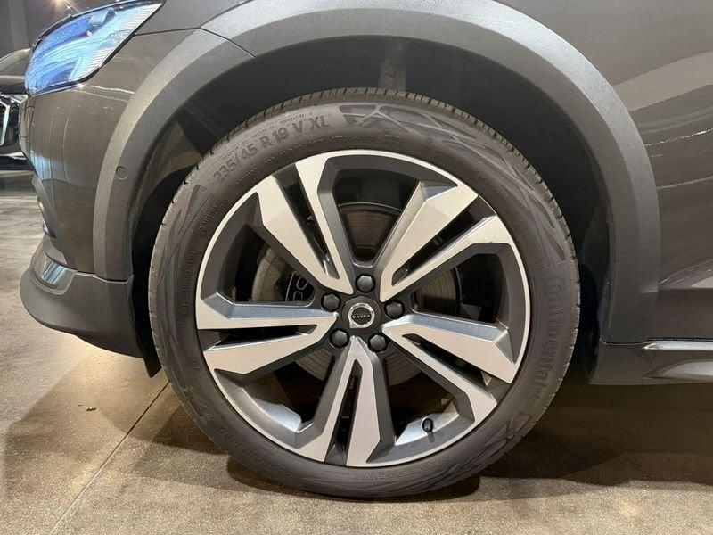 Volvo V60 Cross Country V60 Cross Country B4 (d) AWD automatico