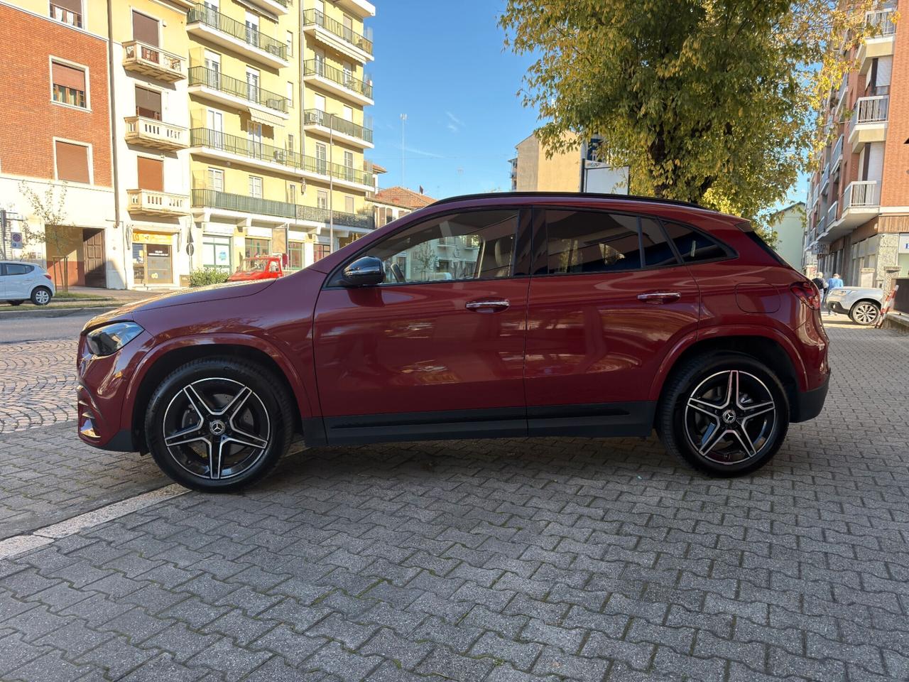 Mercedes-benz GLA 250 e AMG Line Premium Plus