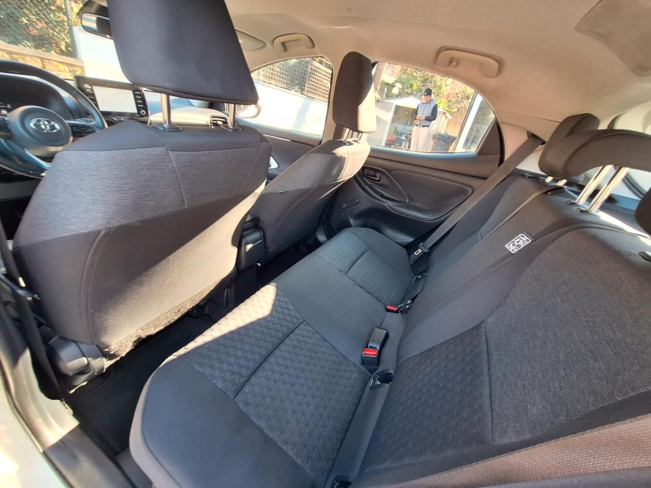 Toyota Yaris 1.5 Hybrid 5 porte Active PROMO 268 MESE zero anticipo