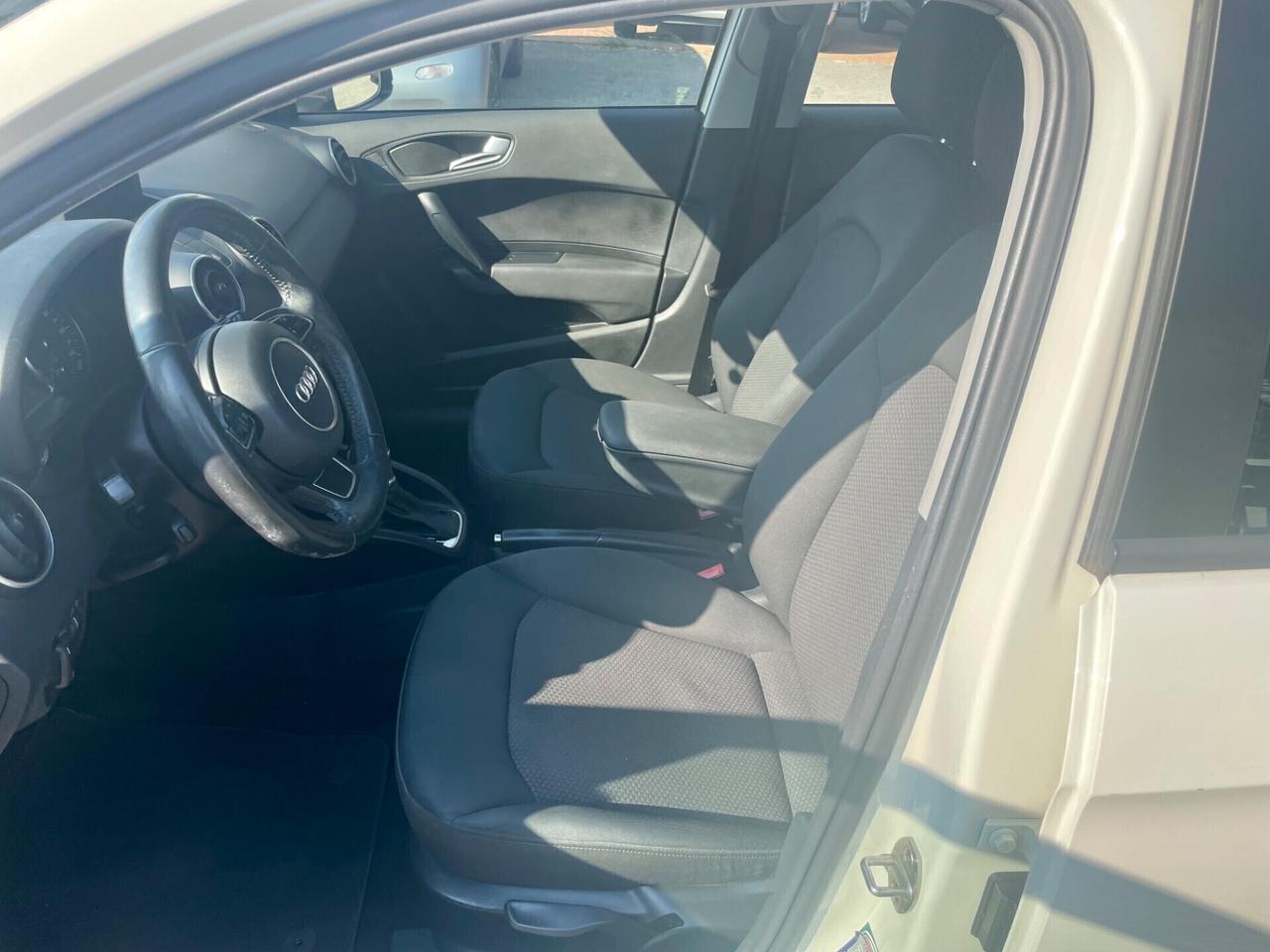 Audi A1 SPB 1.6 TDI S tronic Admired