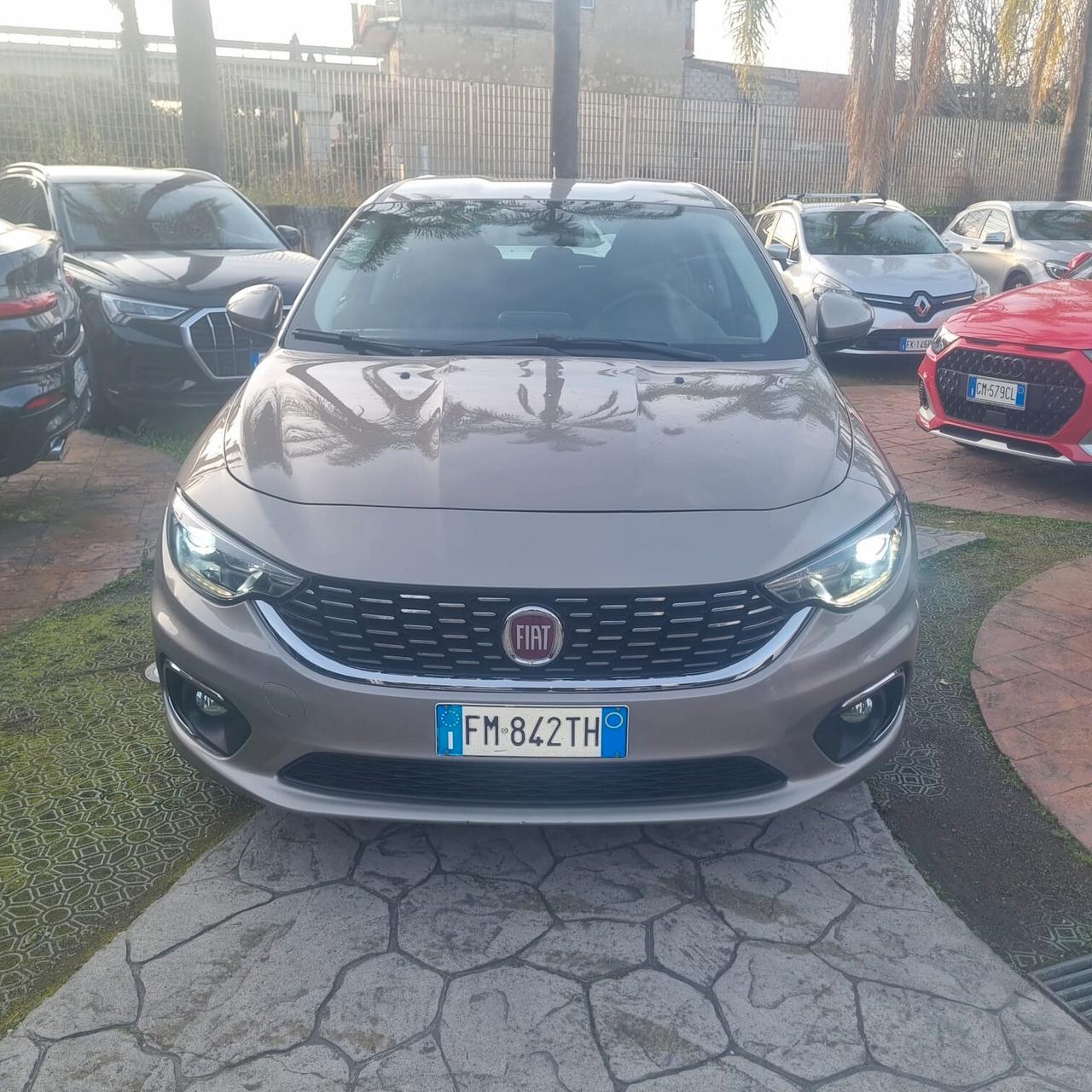 Fiat Tipo 1.6 Mjt S&S 5 porte Lounge