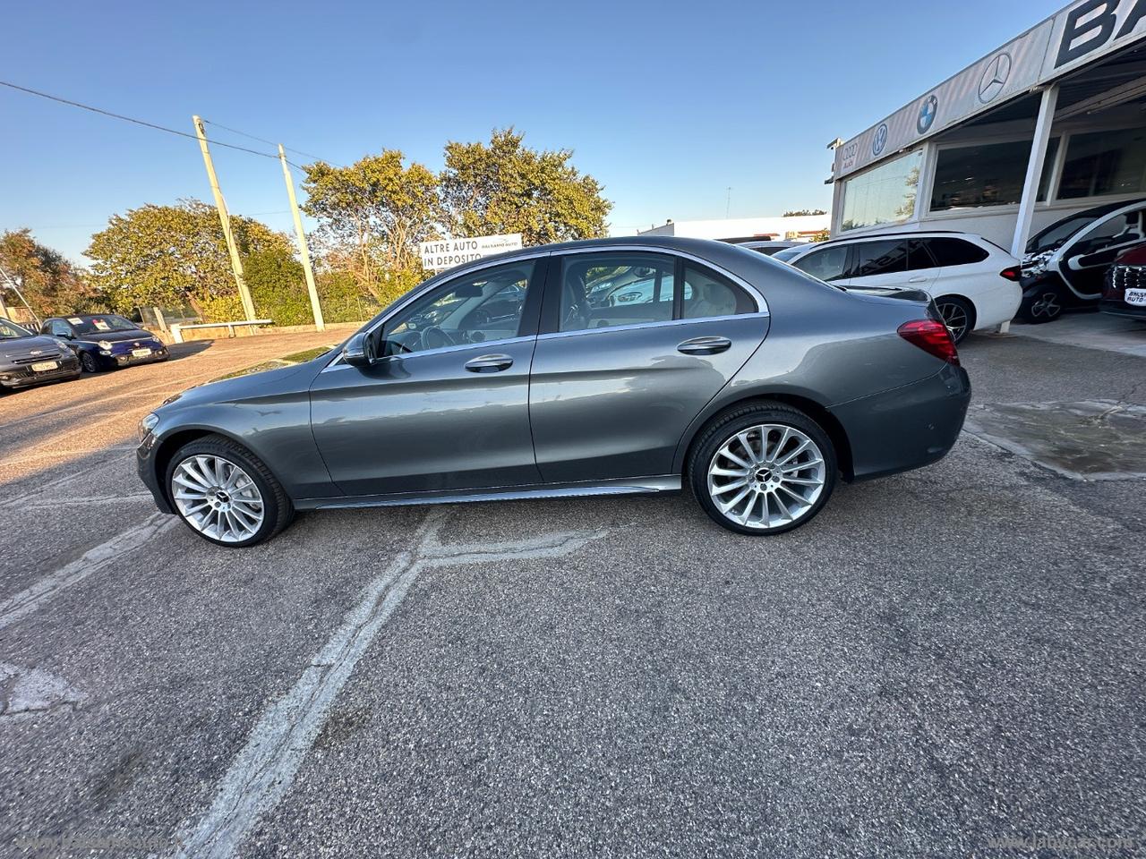 MERCEDES-BENZ C 220 d 4Matic Premium