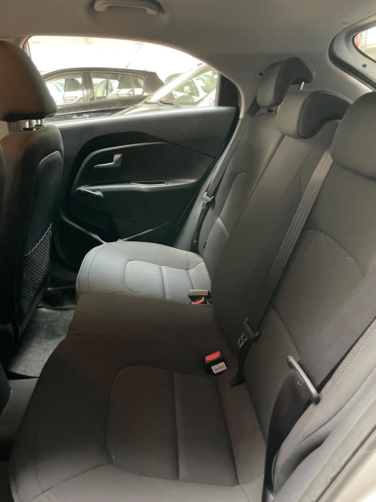 Kia Rio 1.2 Neopatentati Euro 5