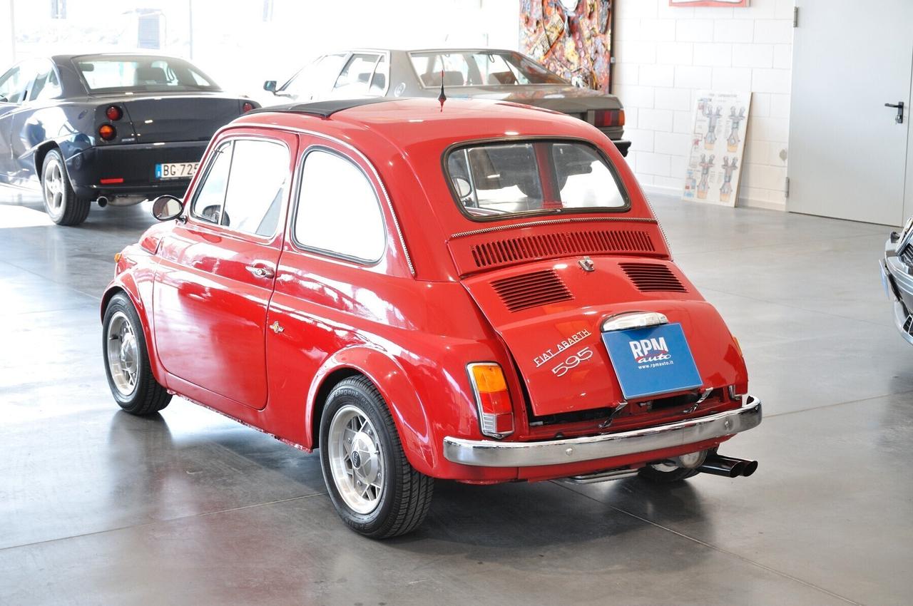 Fiat 500 F meccanica e interni nuovi