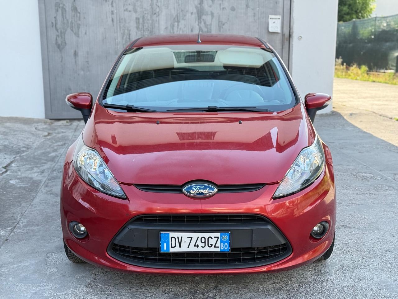 Ford Fiesta 1.2 BENZINA 5P. POCHI KM SOLO 88 MILA