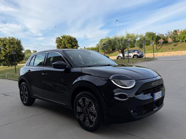 FIAT 600 HYBRID 145CV DCT MHEV+NAVI+RCAM+2PDC+LED