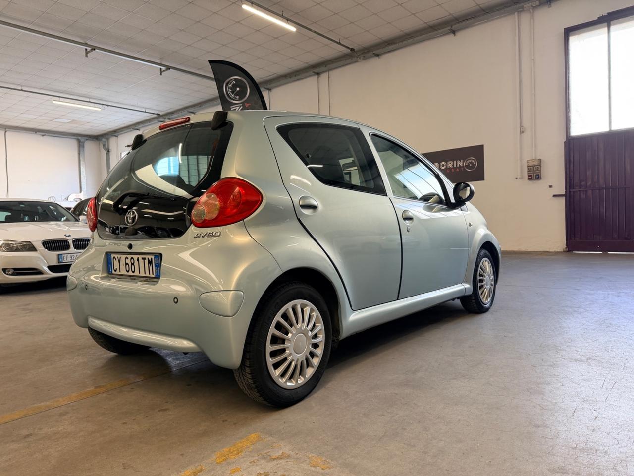 Toyota Aygo 1.0 12V VVT-i 5 porte