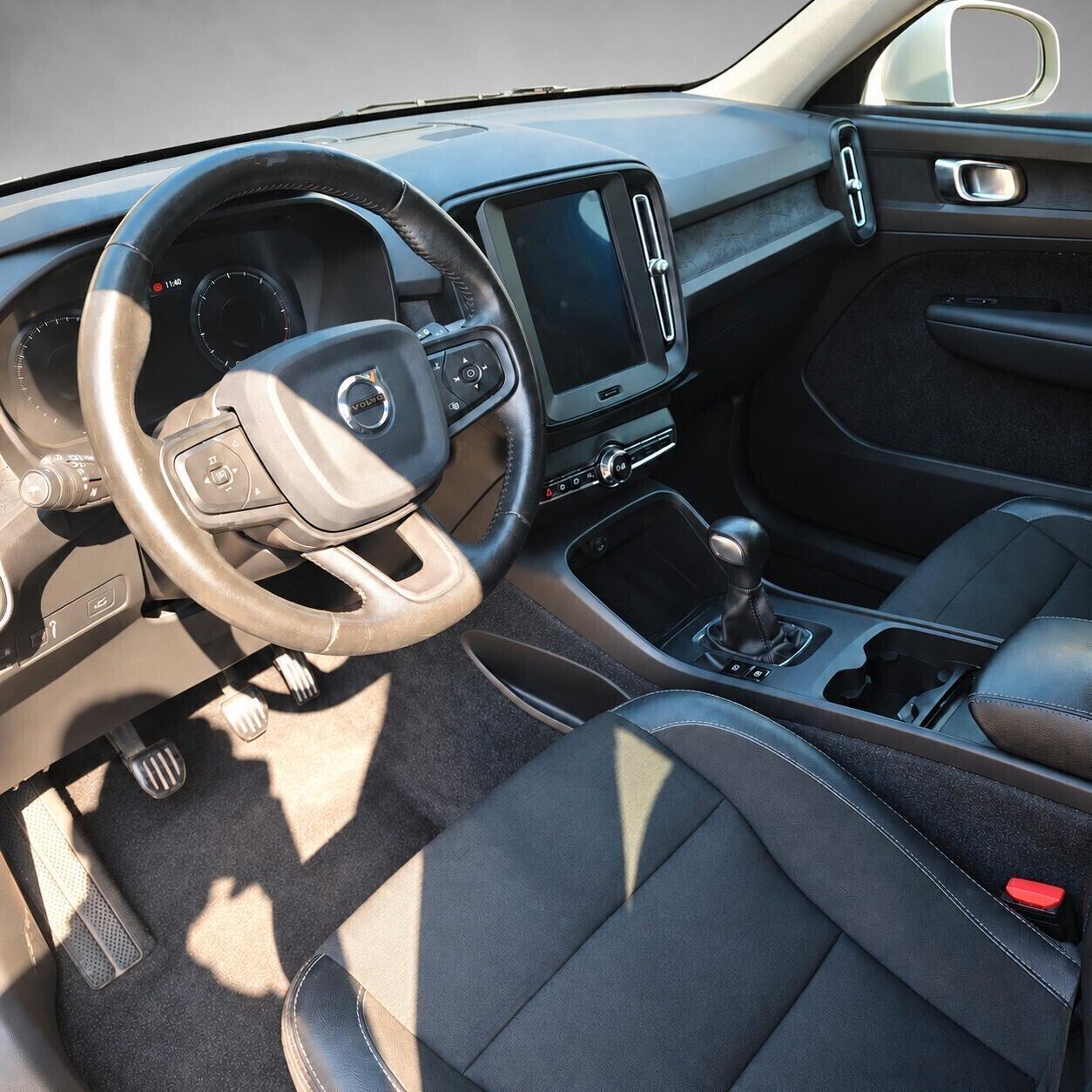 Volvo XC40 D3 Business 150 CV Manuale