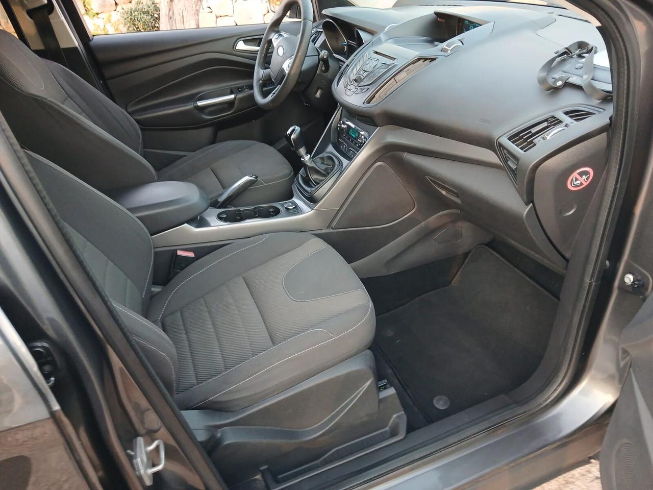 Ford Kuga 1.5 TDCI 120 CV S&S 2WD Plus