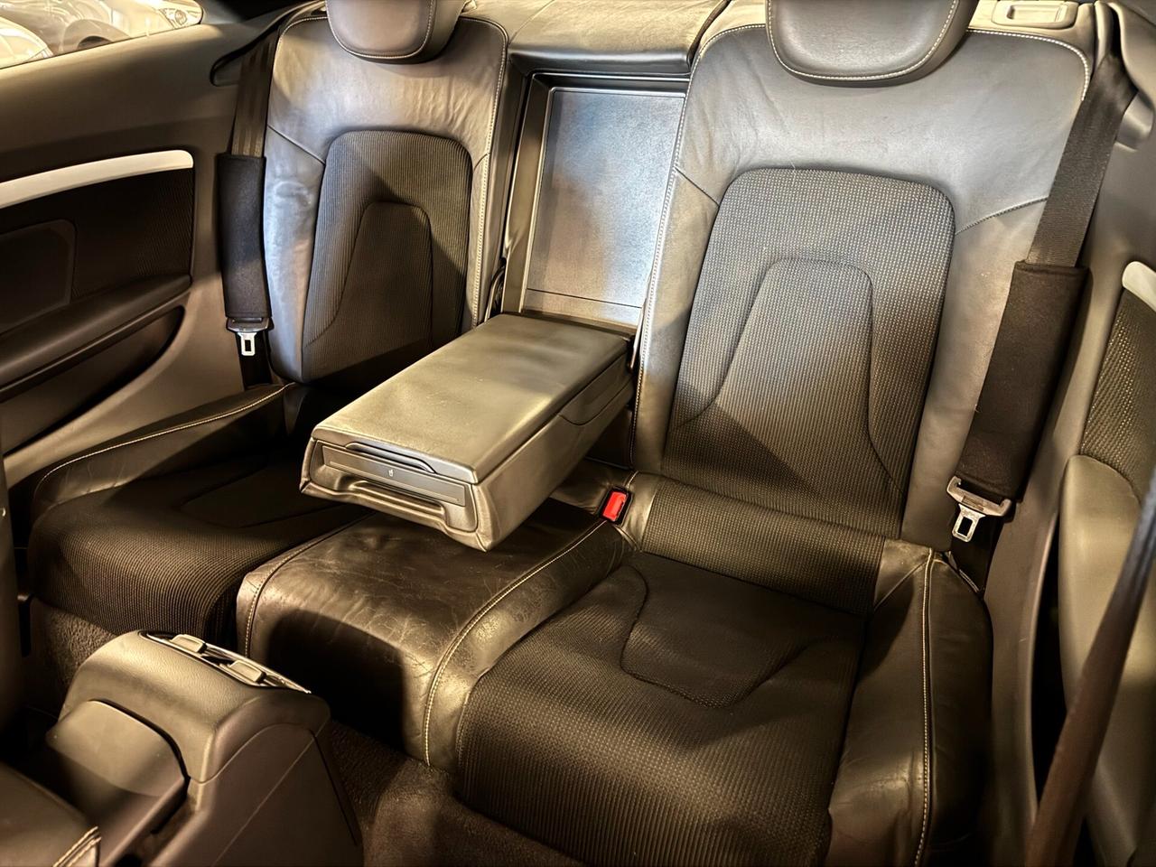 Audi A5 2.0 TFSI 180 CV Ambiente