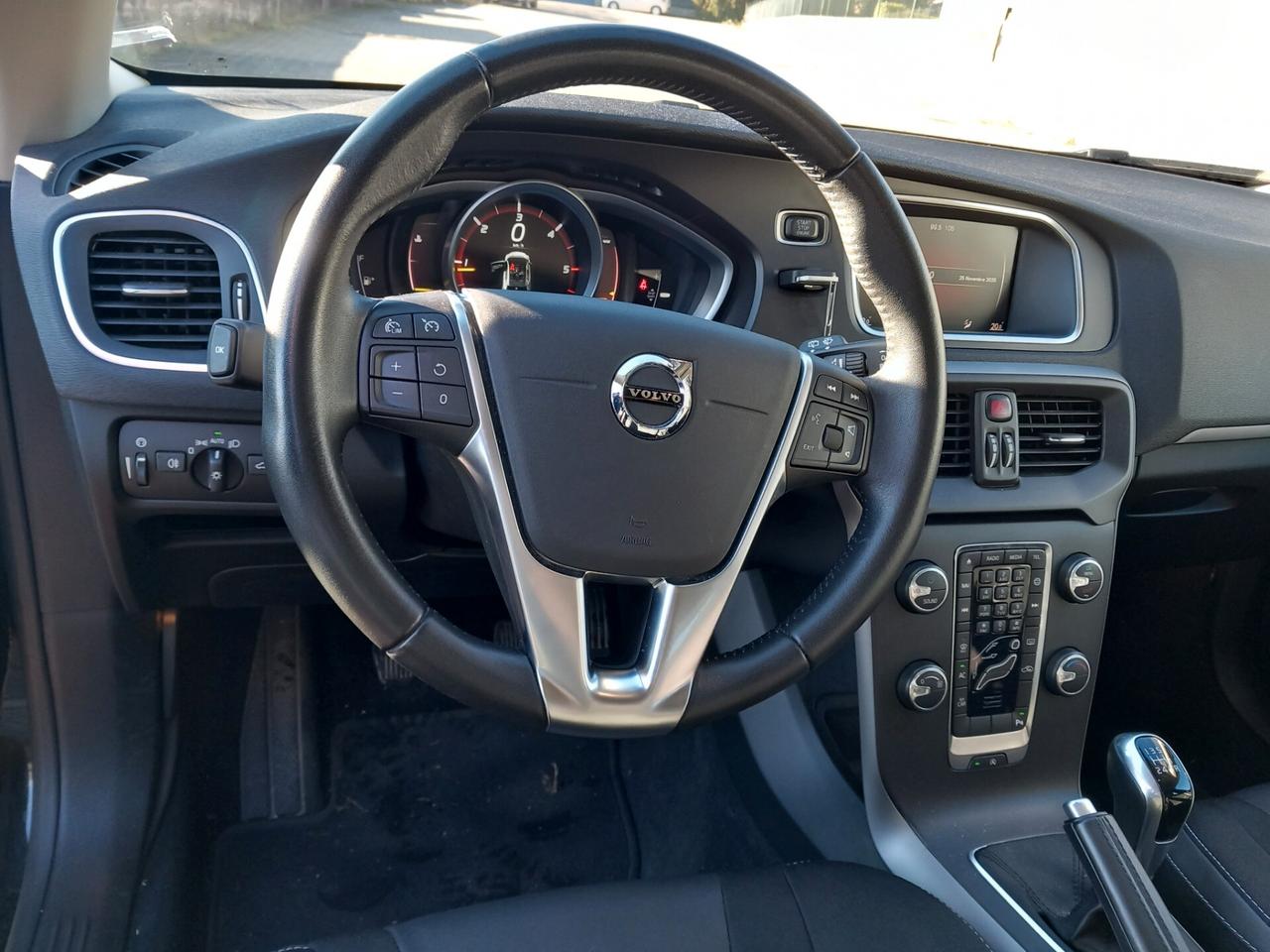 Volvo V40 Cross Country D2 Style Plus