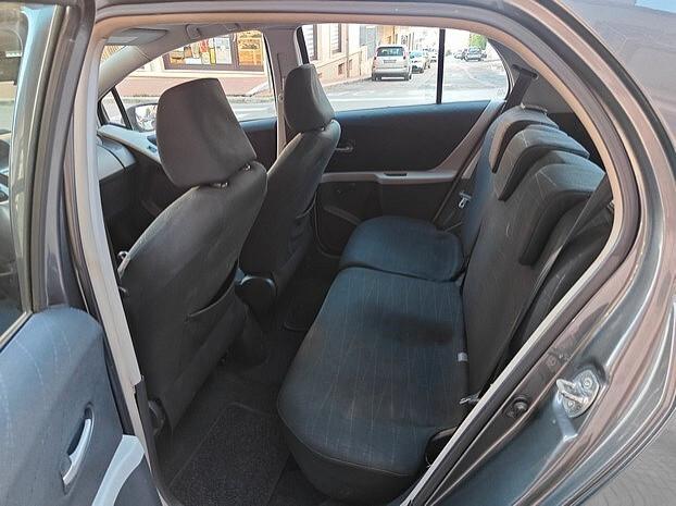 TOYOTA Yaris 1.4 D-4D 5 porte