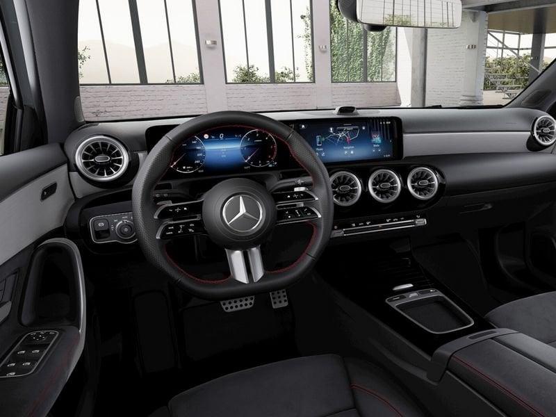Mercedes-Benz Classe A A 180 d AMG Line Extra NIGHT-PACK