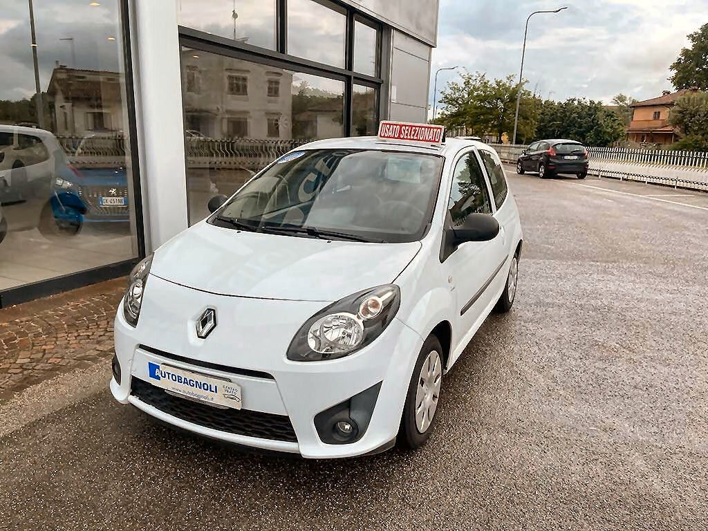 Renault Twingo DYNAMIQUE 1.2 8V 58000 KM NEOPATENTATI