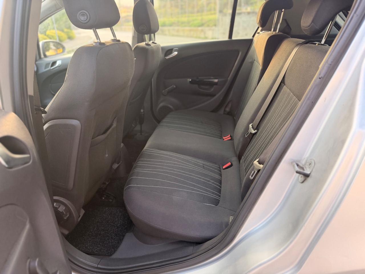 Opel Corsa 1.3 CDTI 90CV 5 porte Enjoy