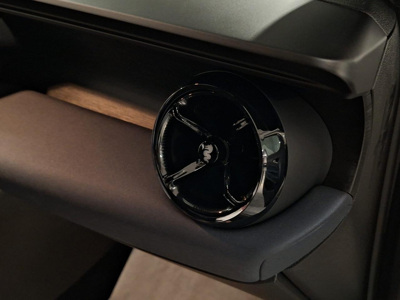 Alfa Romeo Junior BEV 156CV FWD 100% ELETTRICA