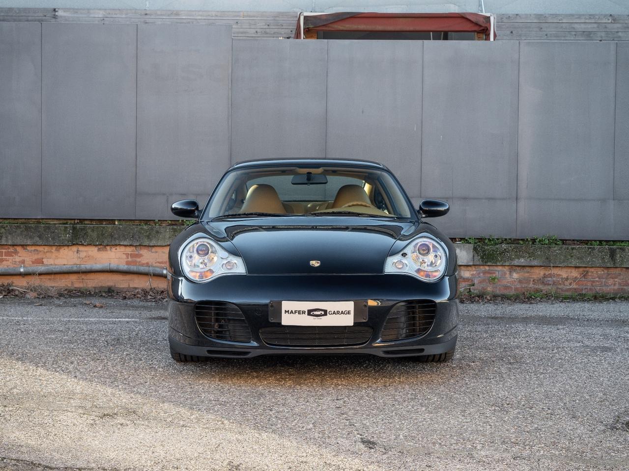 Porsche 911 Carrera 4S cat Coupé