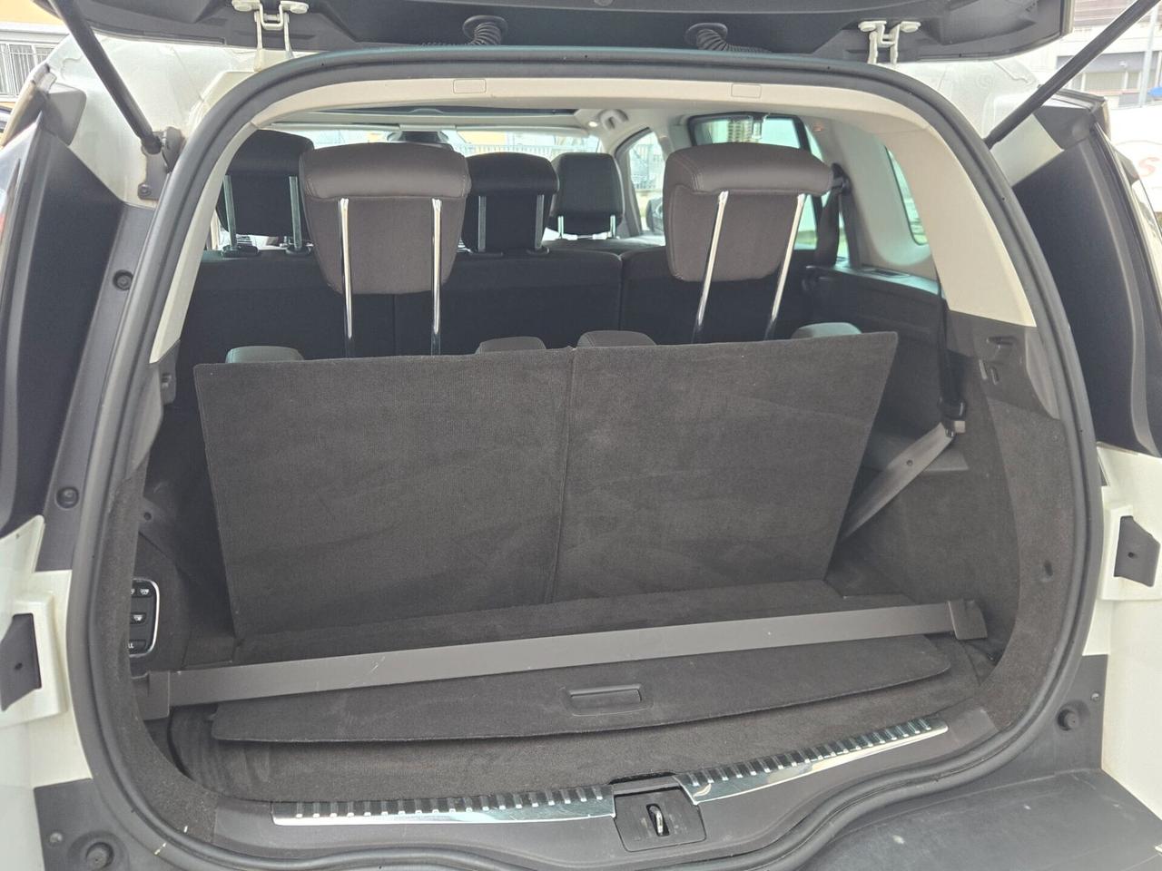 Renault Espace dCi 160CV Energy Initiale Paris 4Control 7 POSTI