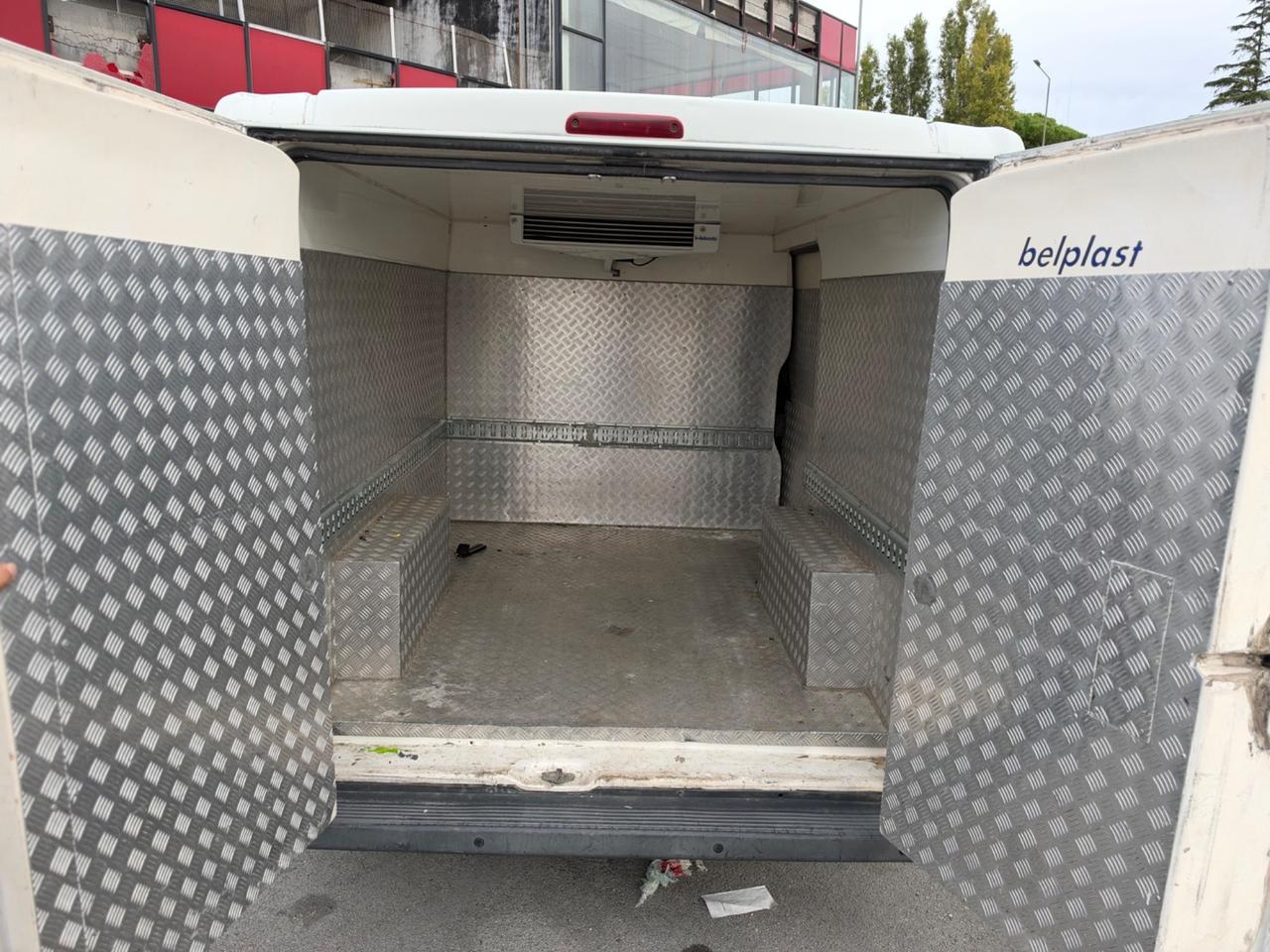 Peugeot Boxer 333 2.2 HDI 120 PC-TN Isotermico