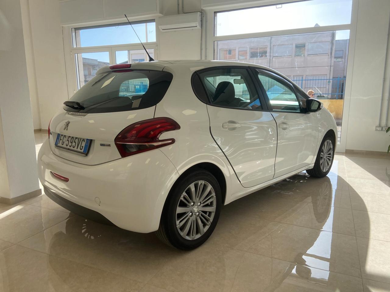 Peugeot 208 PureTech 82 5 porte Active