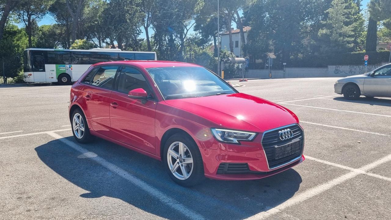 Audi A3 SPB 30 g-tron S tronic