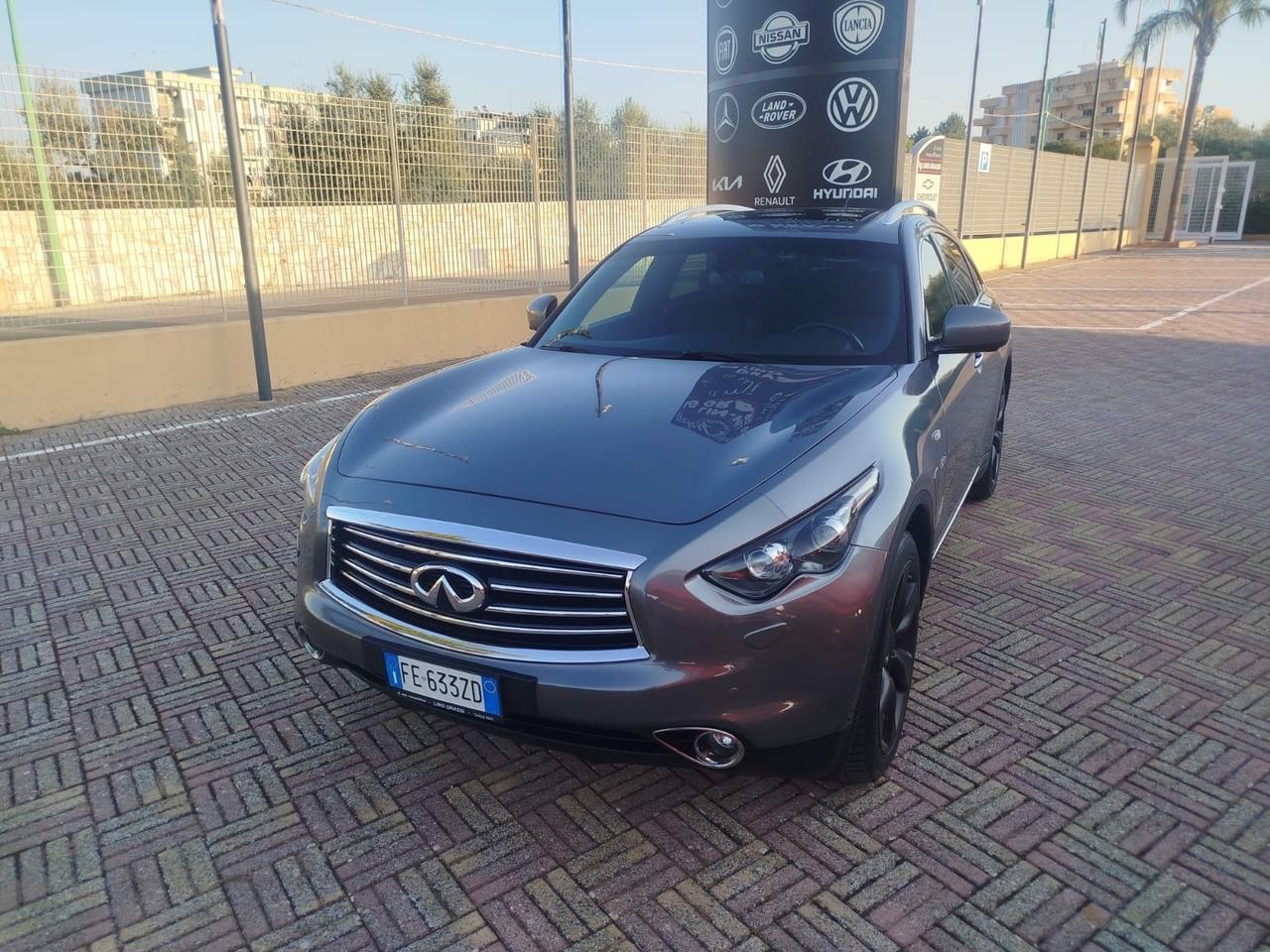 Infiniti QX70 3.0 diesel V6 AT S Premium