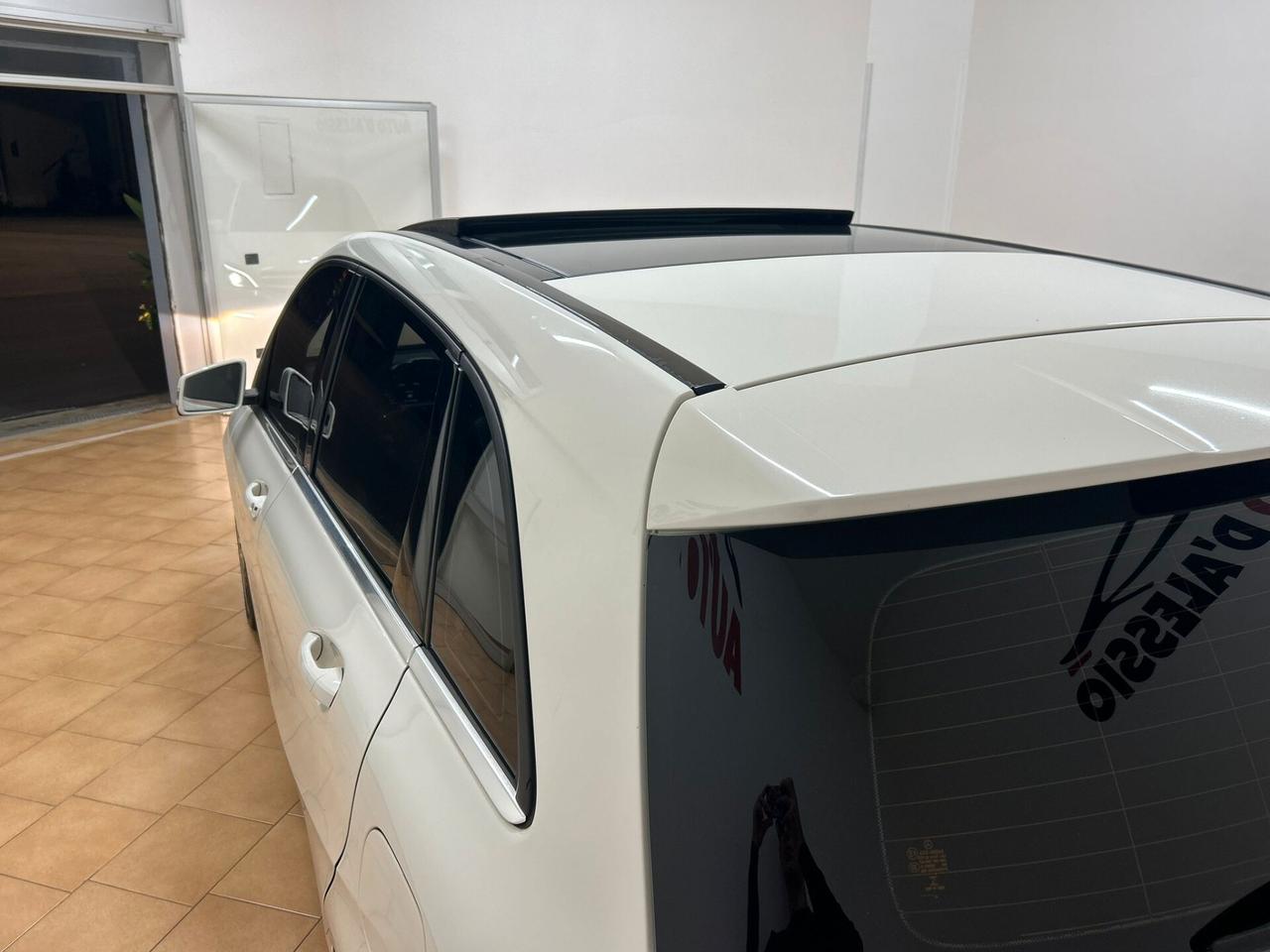 Mercedes-benz B 200 d Automatic Premium