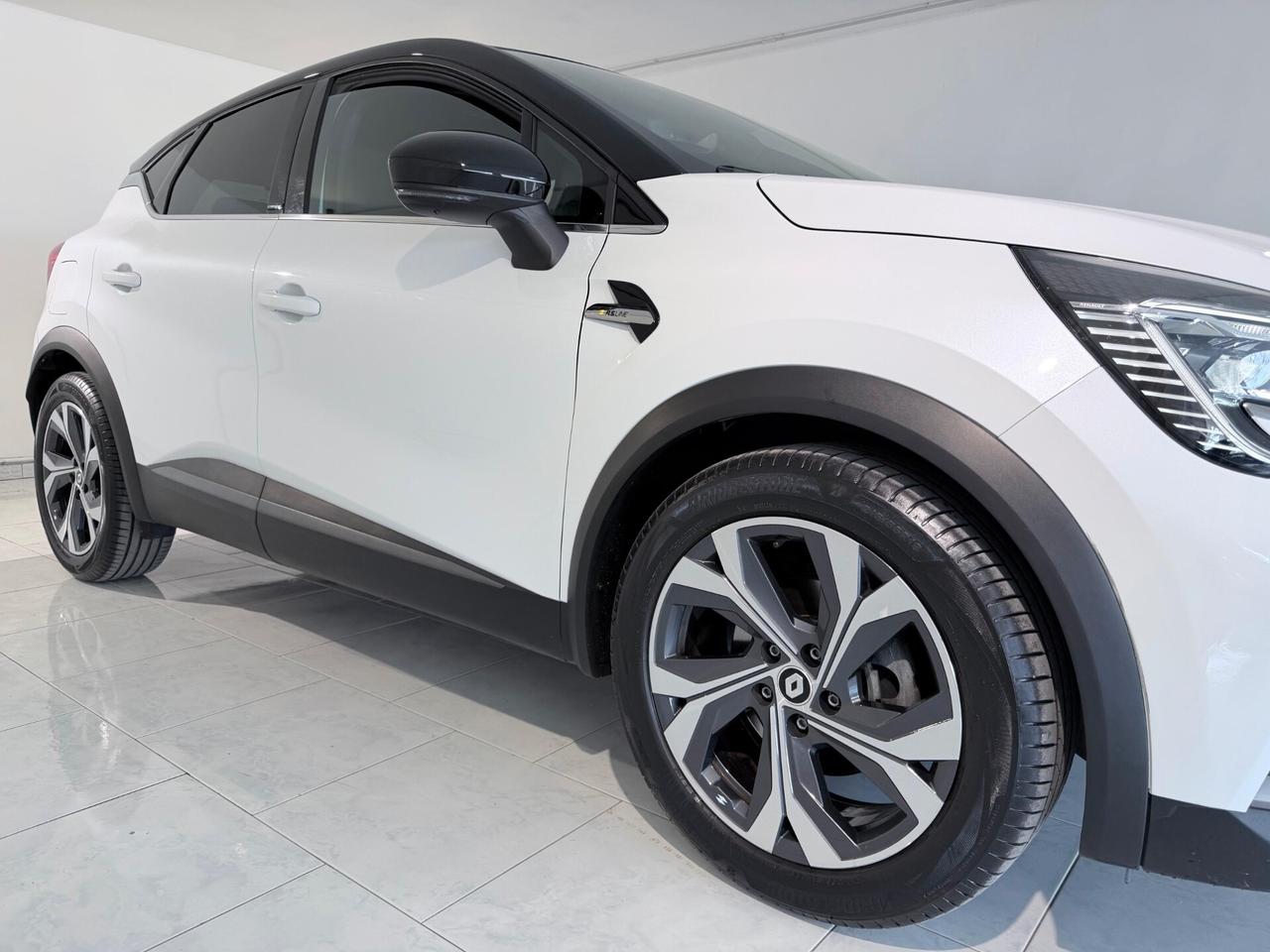 Renault Captur FULL HYBRID RS-LINE 145CV