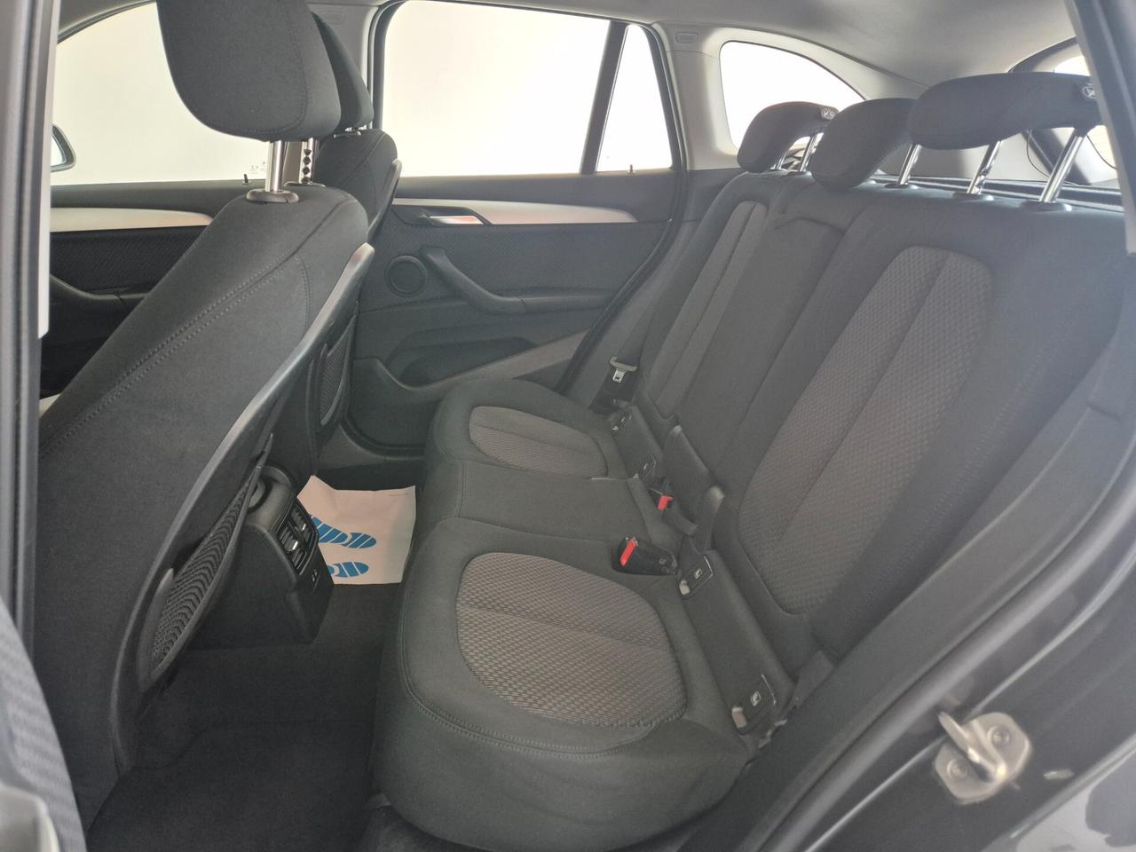 BMW X1 sDrive18d Business Advantage Sport