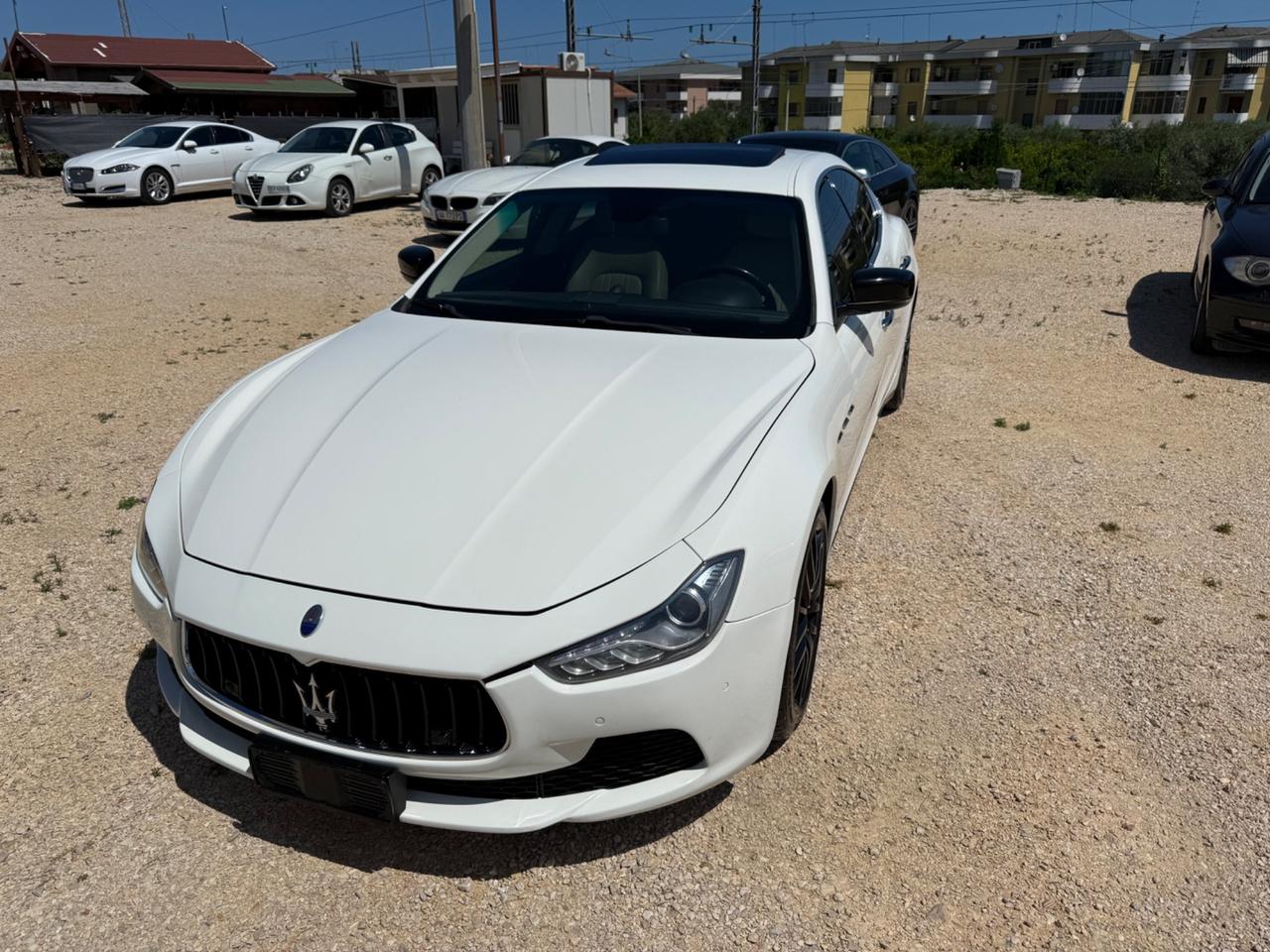 Maserati Ghibli V6 Diesel 275 CV 22.499€ PERMUTE