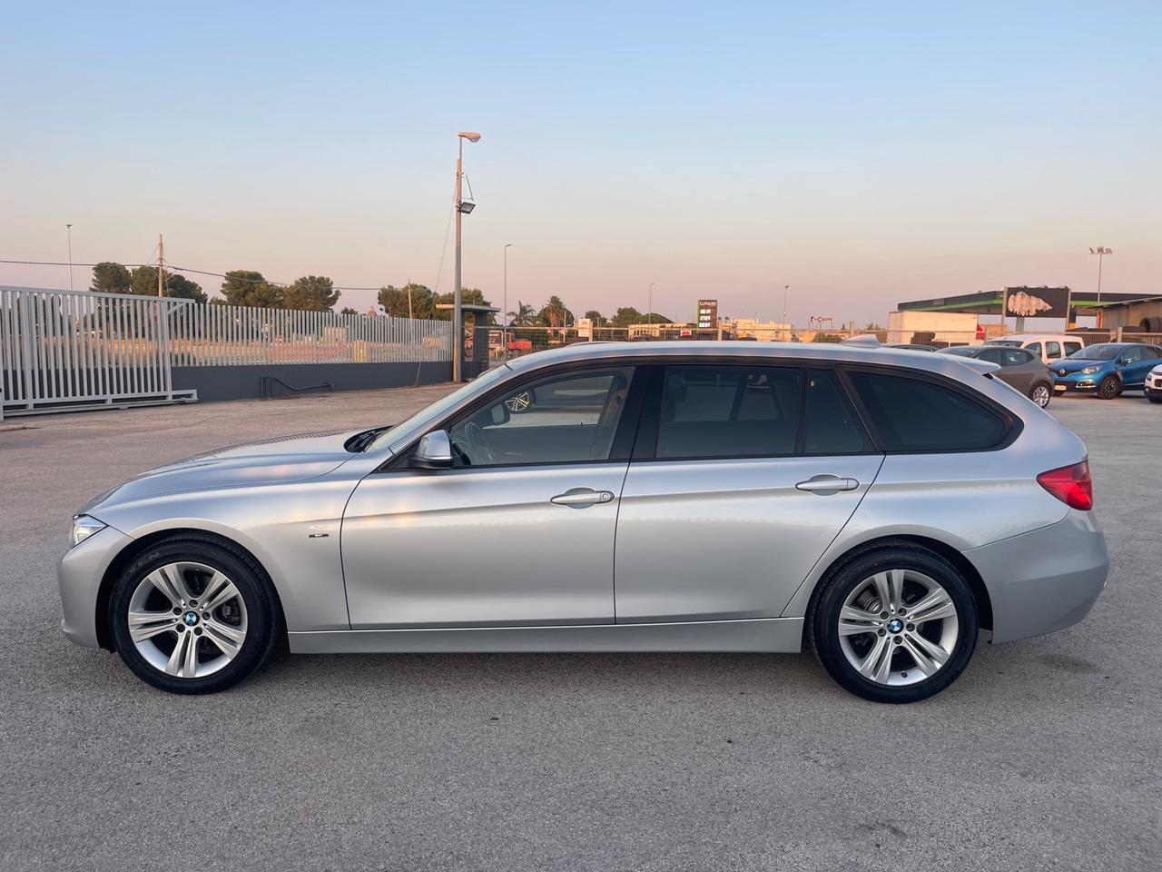 BMW 316 D 115CV TOURING SPORT MANUAL FULL LED