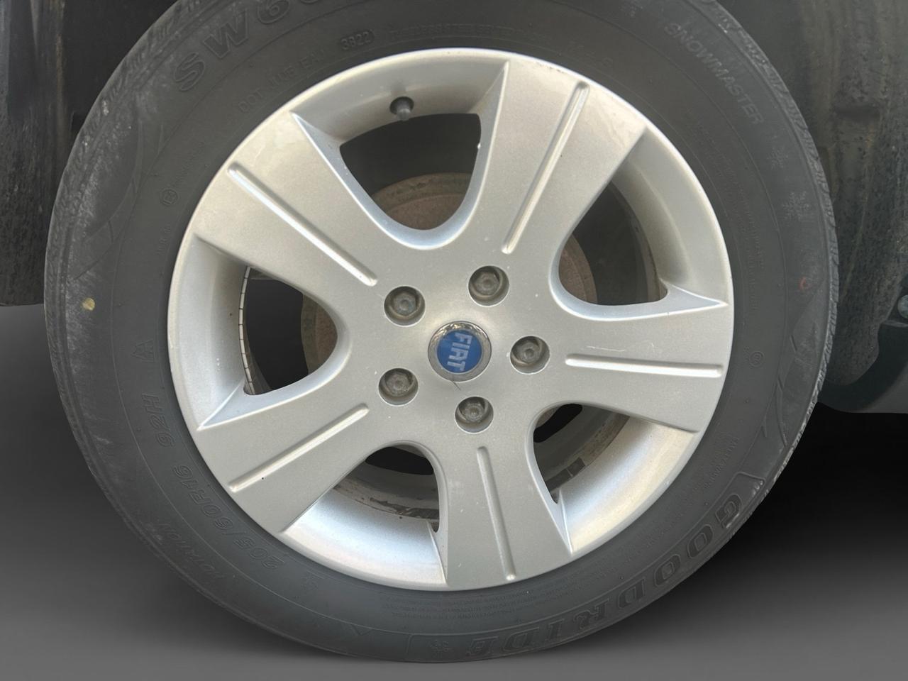 Fiat Sedici 1.9 MJT 4x4 Dynamic