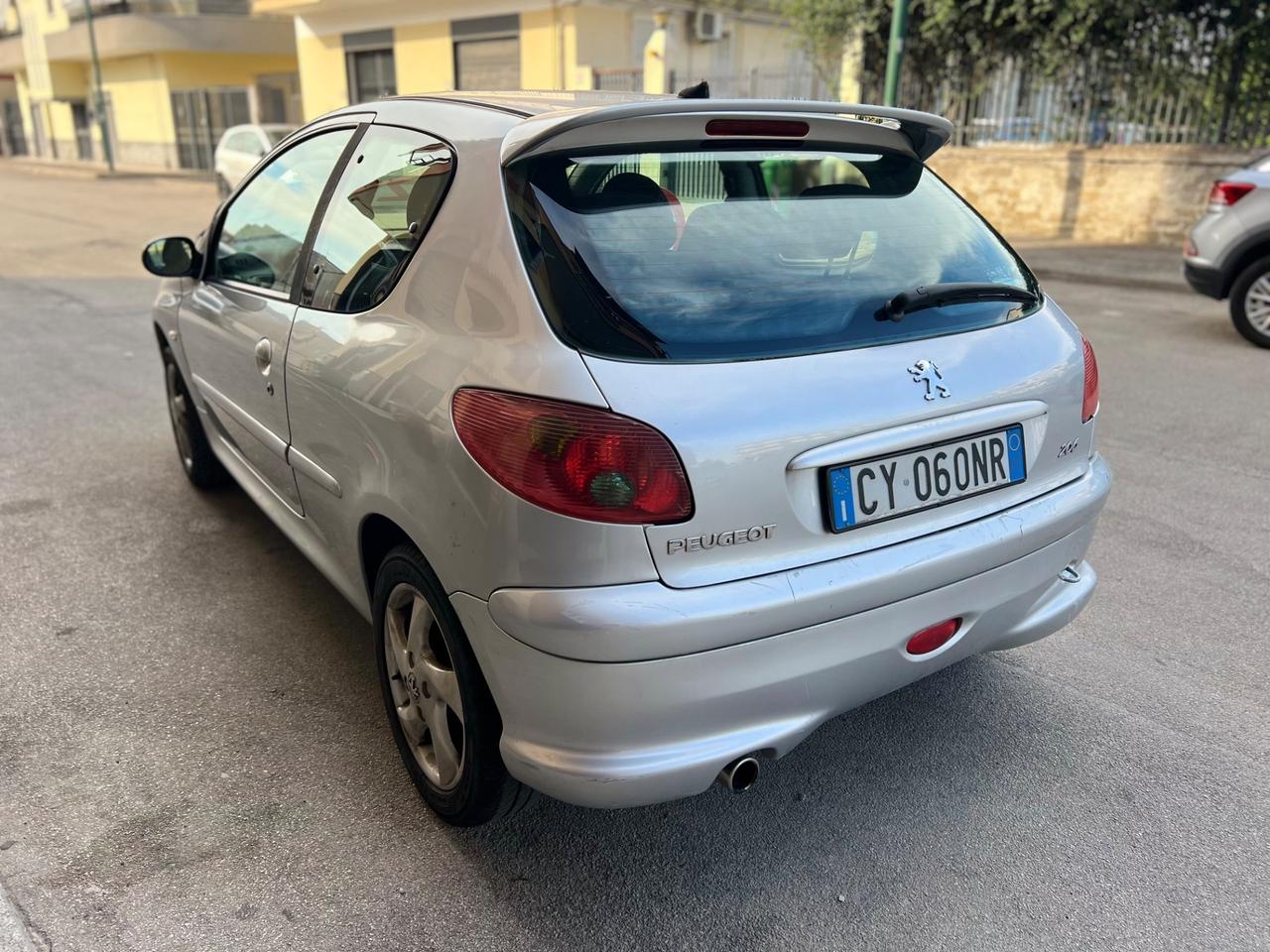 Peugeot 206 1.6 Benzina Anno 2006