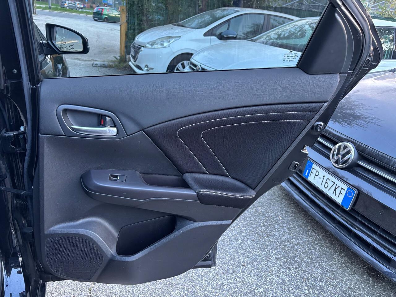 Honda Civic Tourer 1.6 i - OK Neopatentati