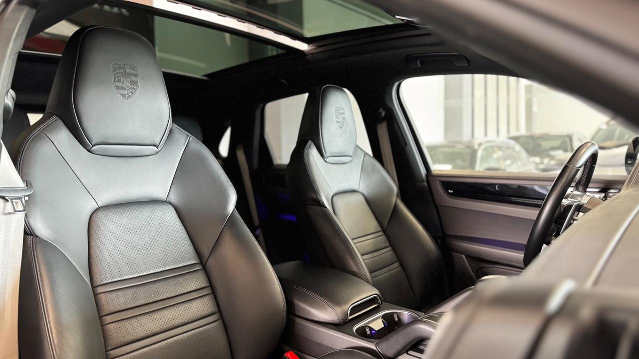 Porsche Cayenne 3.0 V6 Platinum Edition