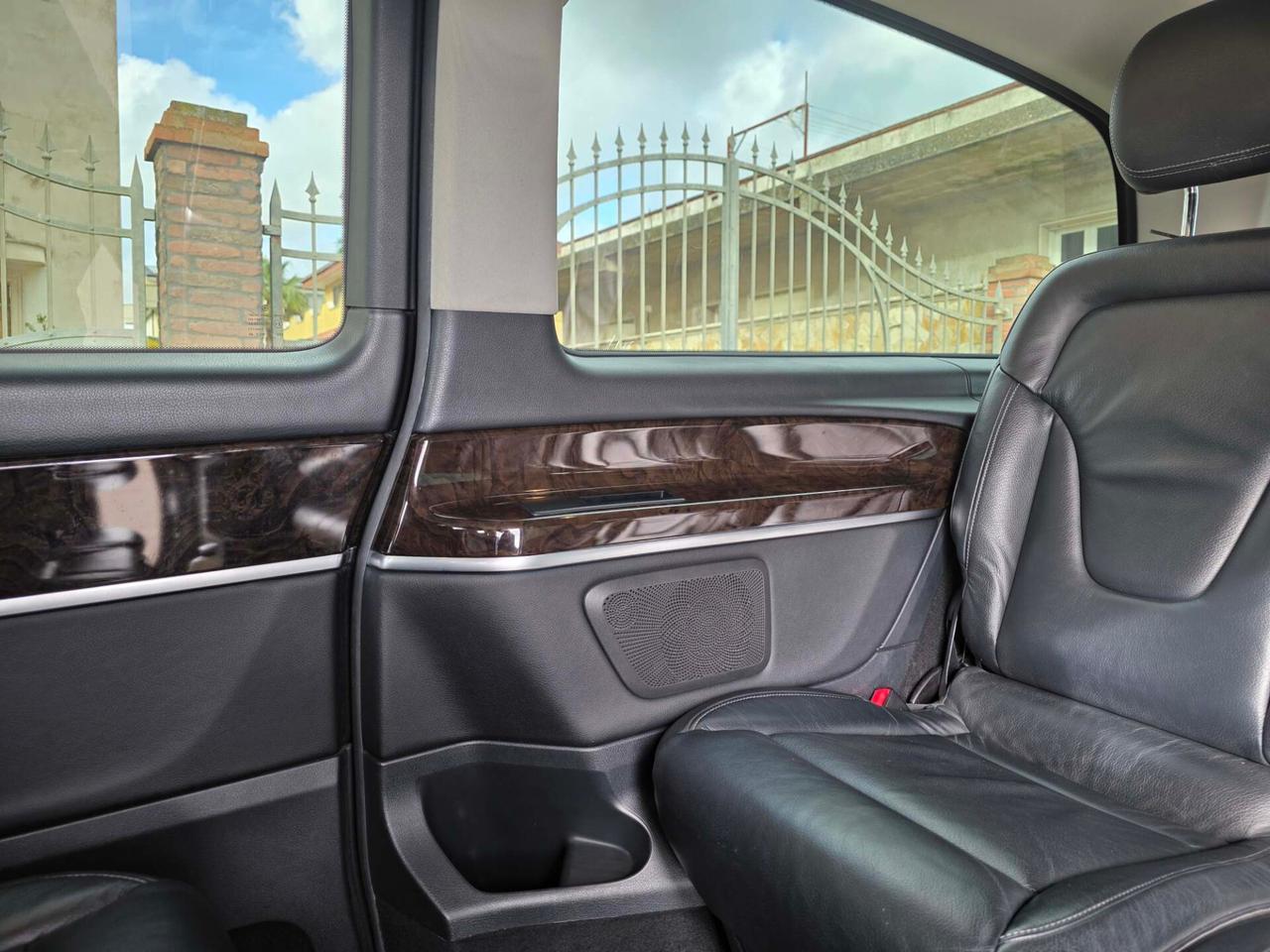 Mercedes-benz V 220 d Executive Extralong